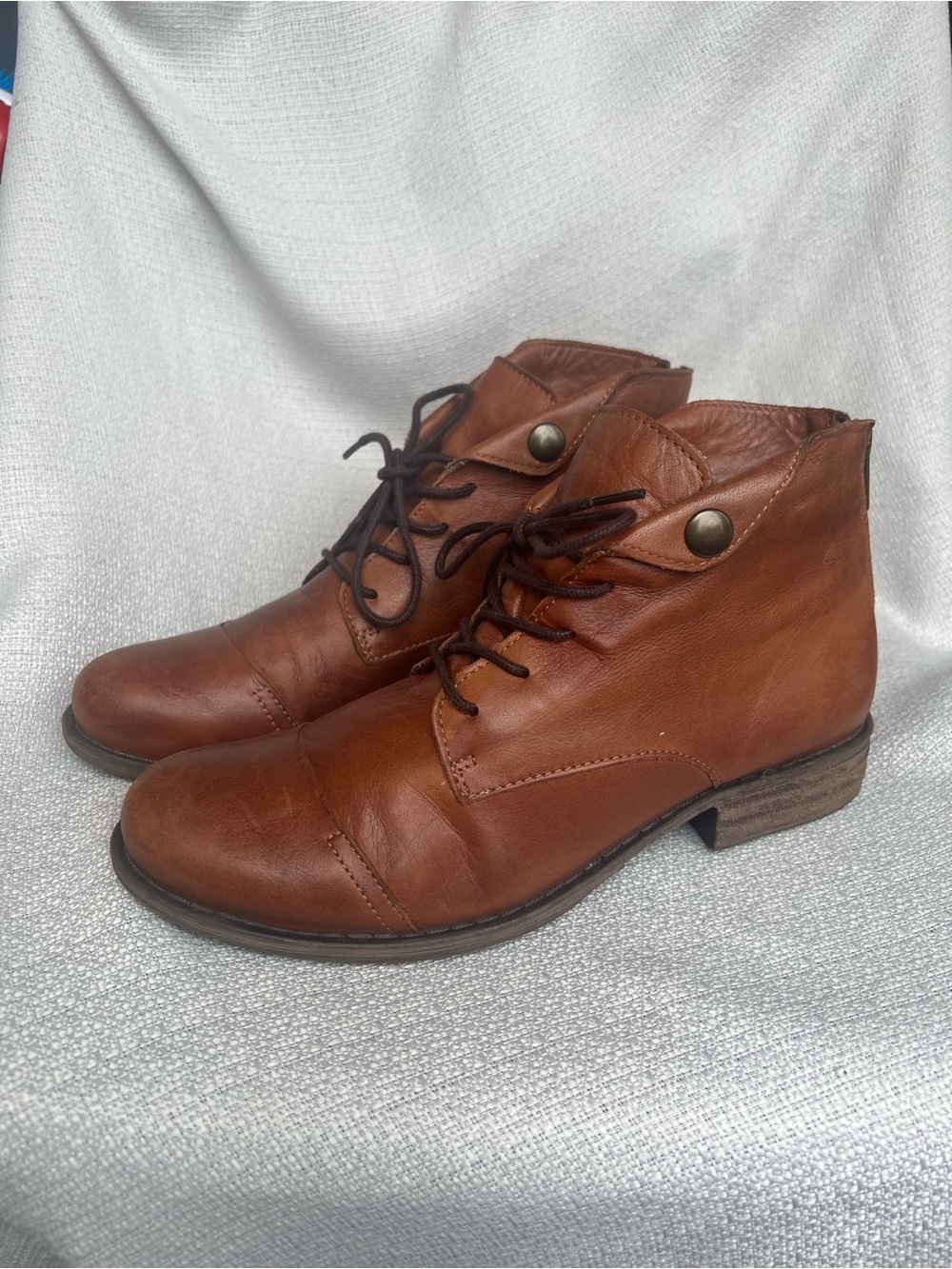 Miz Mooz Brown Leather Lace-Up Ankle Boots Women’s - Picture 11 of 16